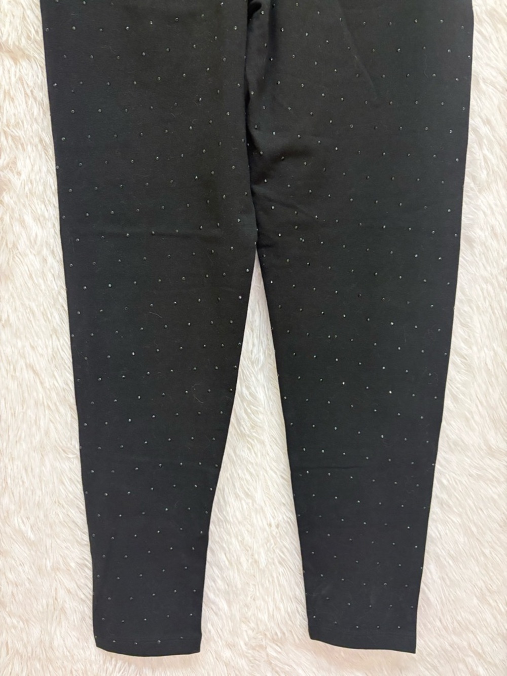 PINK Victoria's Secret Black All Over Rhinestone NWT Leggings | Size Medium π€β¨ - Picture 16 of 17